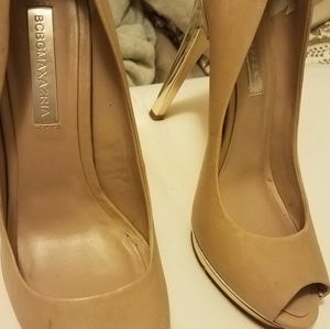 Sz7 BCBG MaxAzria Nude Heels